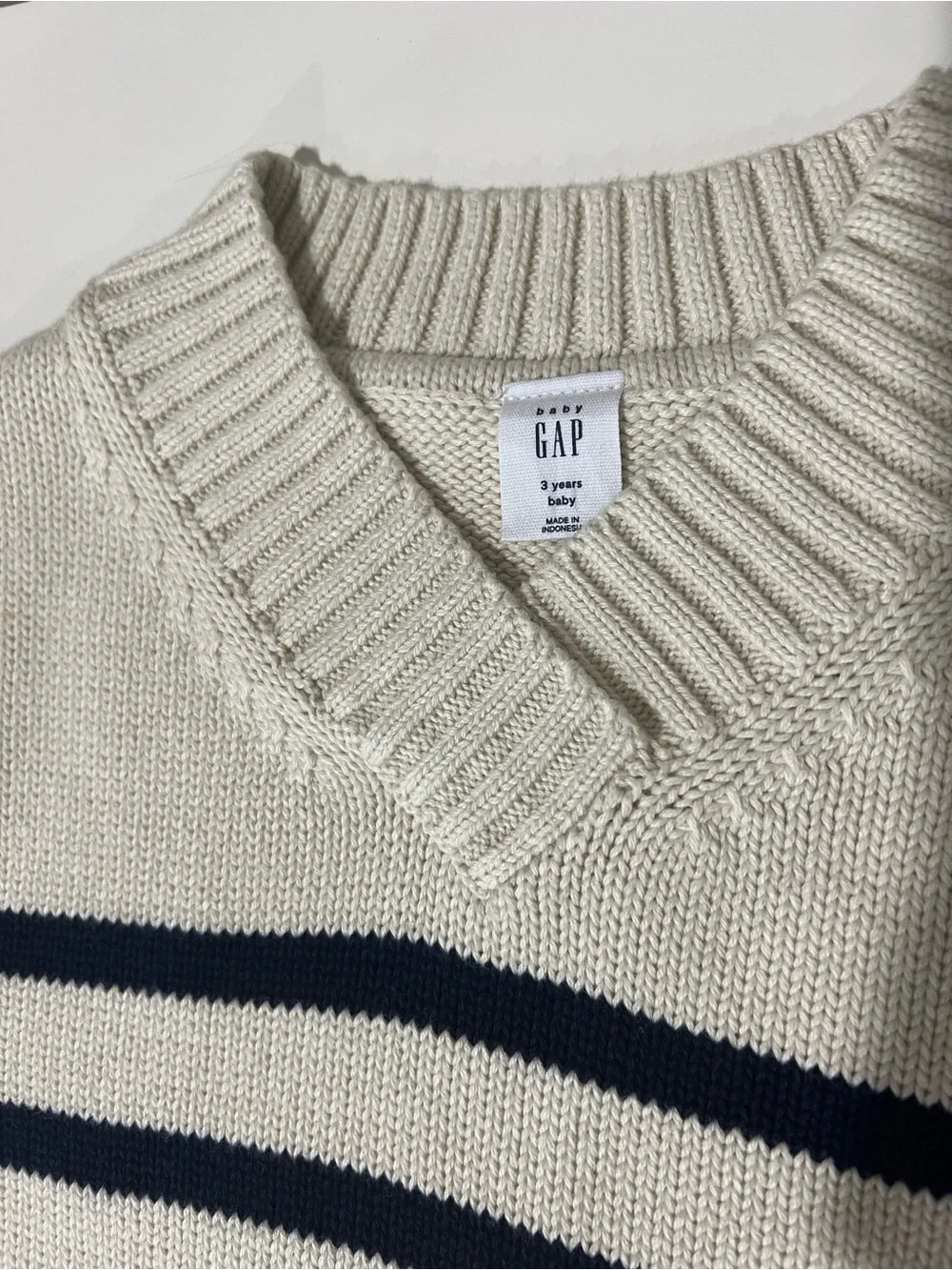 Girls Cream Stripe Sweater - Classic Crewneck - gapkids 3t